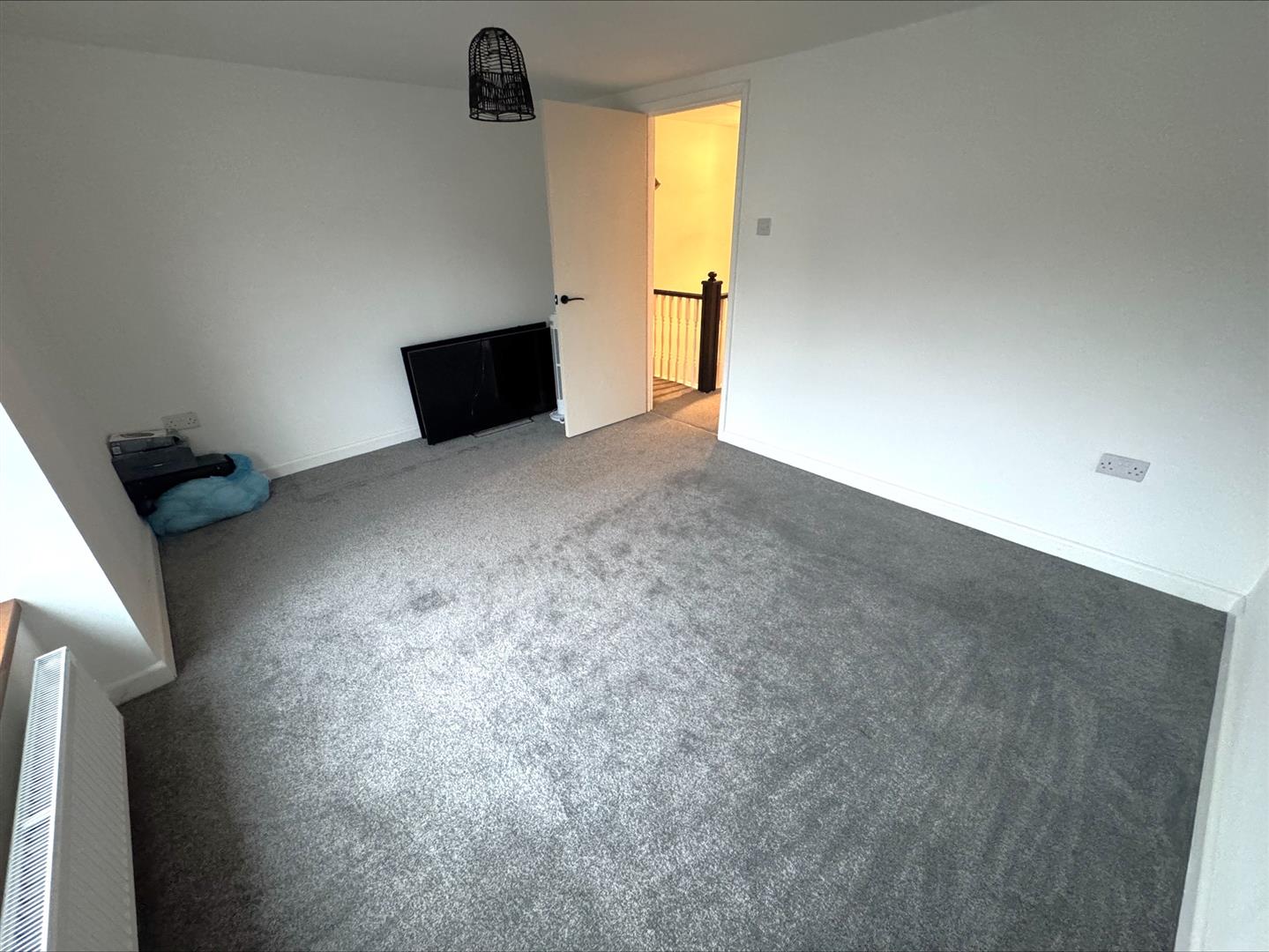 Panteg, Felinfoel, Llanelli, SA15 3TE